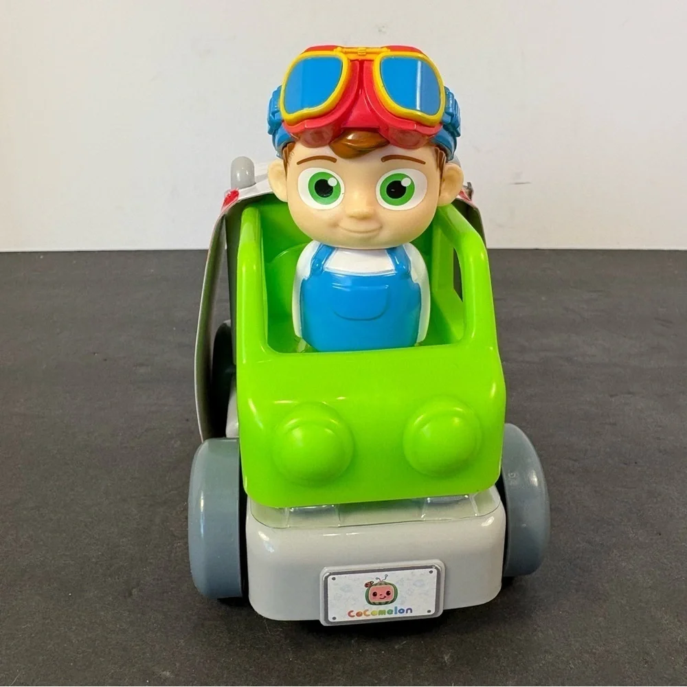 NWT Cocomelon Build-a-Vehicle TomTom Kids Toy